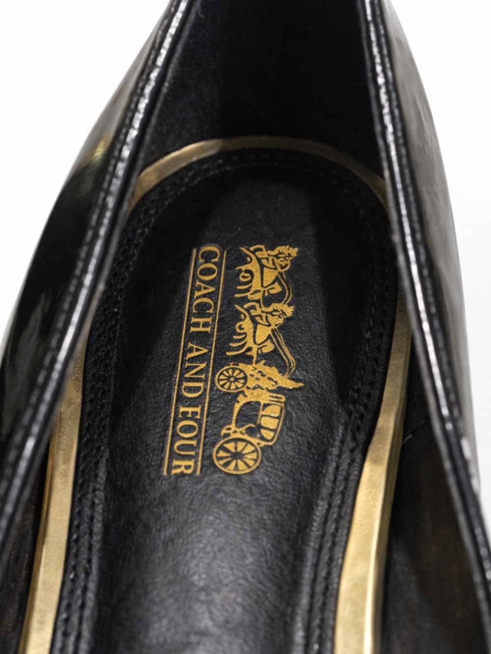 Vintage Coach “Coach and Four” Black Patent Snakeskin Cap Toe Flats 9.5 - Picture 6 of 14